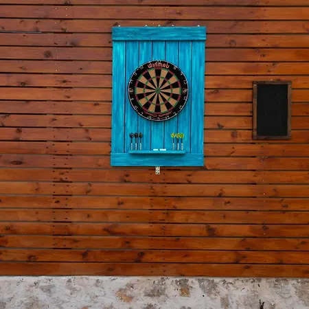 Vilă Caretta In - Sleeps 6 - Private Pool