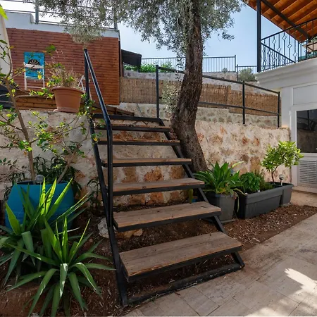 Vilă Caretta In - Sleeps 6 - Private Pool Kalkan