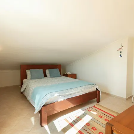 Caretta In - Sleeps 6 - Private Pool *