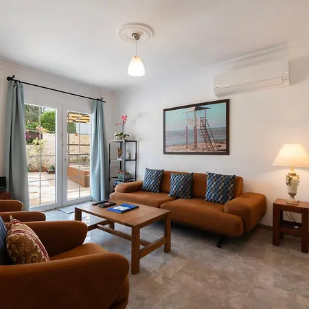 Caretta In - Sleeps 6 - Private Pool Kalkan