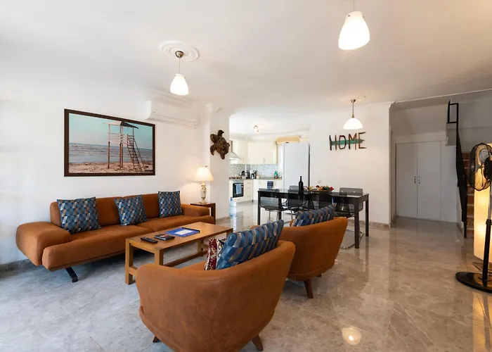 Villa Caretta In - Sleeps 6 - Private Pool *