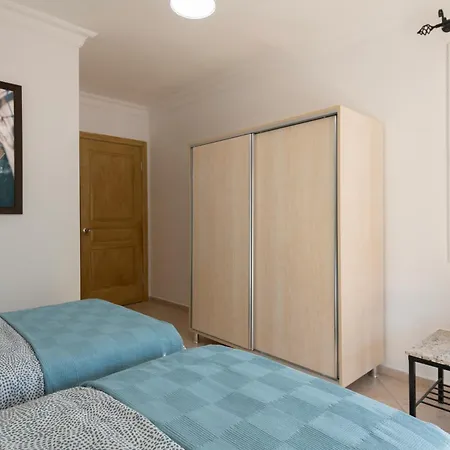 Caretta In - Sleeps 6 - Private Pool * Καλκάν