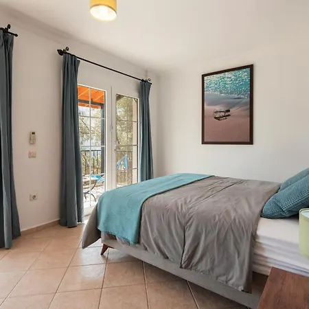 Βίλα Caretta In - Sleeps 6 - Private Pool *